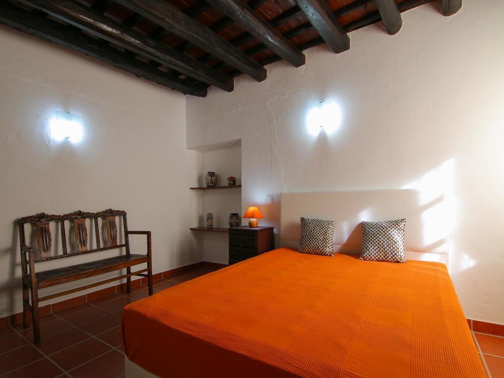 Dom Nuno - Turismo De Habitacao Guest House มอนซาราซ ห้อง รูปภาพ
